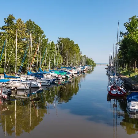 In 54639 * Balatonfenyves